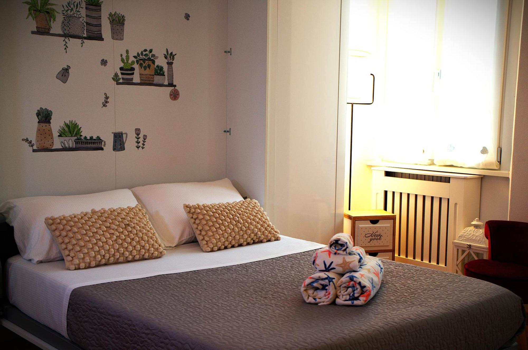 Portatorre Suite, A Charming Apartment In The Heart Of Como, Free Private Parking, Air Conditioning & More! Exterior foto